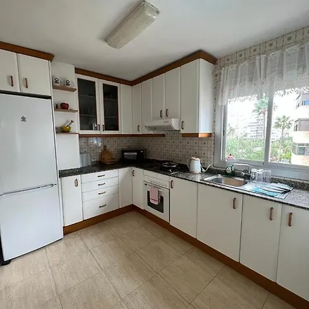 Acogedor Apartamento En Playa San Juan Apartamento