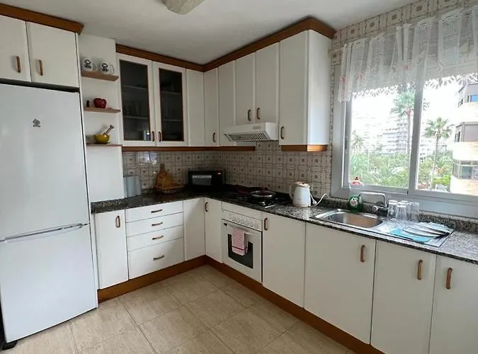Acogedor Apartamento En Playa San Juan Apartment